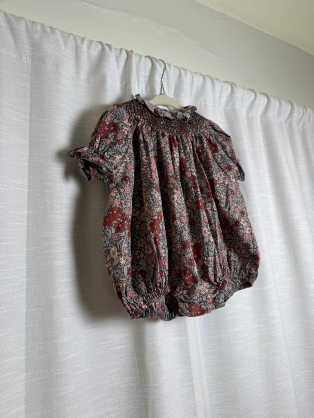 Noralee Floral Smocked Bubble Romper Baby Girl Boutique Outfit | Size 6M - Picture 5 of 13